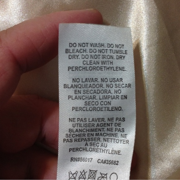 BEBE Size Medium Blush Faux Fur Cropped Jacket Lined Long Sleeve Cardigan - Picture 3 of 6